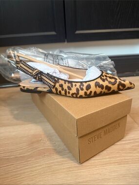 Steve Madden Leopard Print Pointed Slingback Flats - Tan/Black